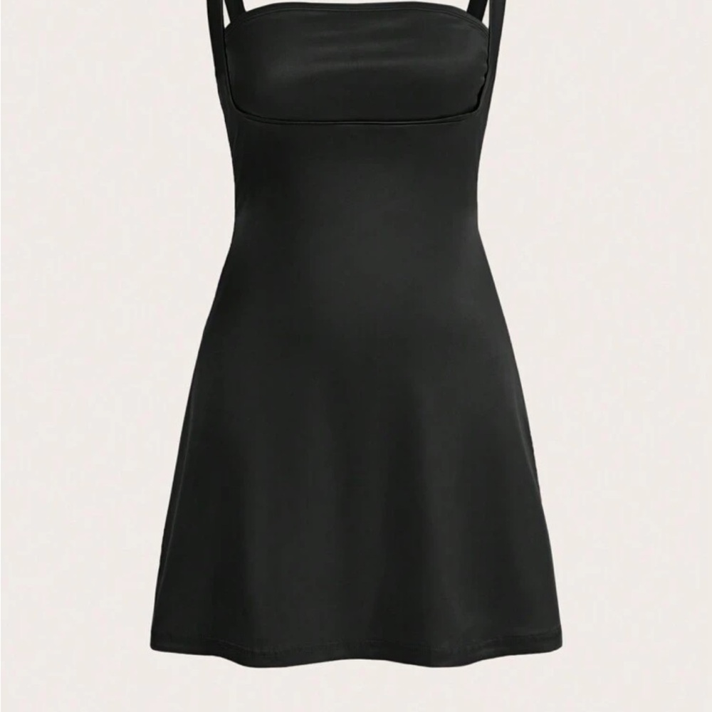 Elegant Black Sleeveless Dress